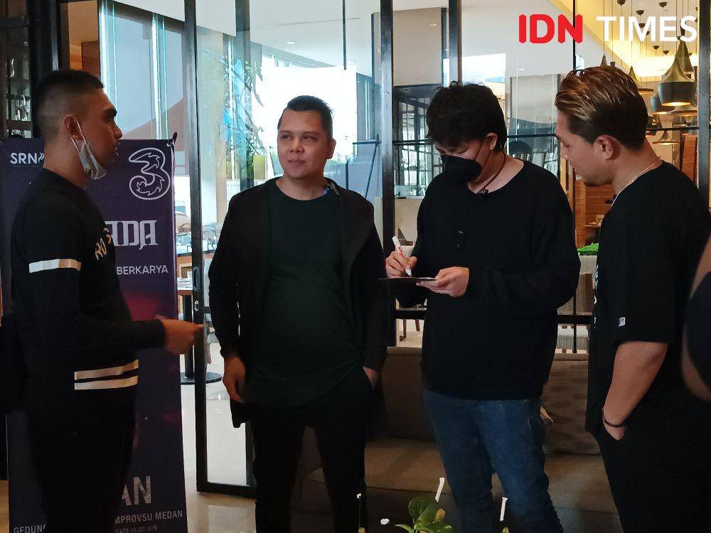 Rayakan 15 Tahun Berkarya, Armada Konser di Kota Medan (IDN Times/Masdalena Napitupulu)