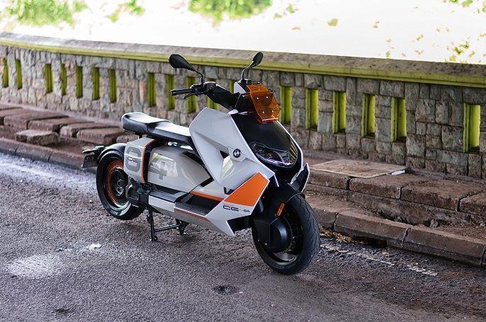 BMW Jual Motor Listrik Futuristis, Harganya Rp380 Juta Off The Road!