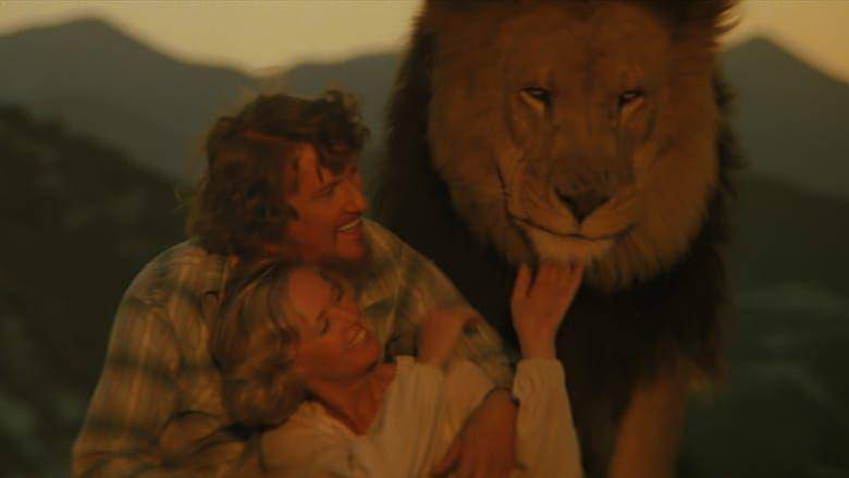 cuplikan film Roar (dok. Film Consortium/Roar)