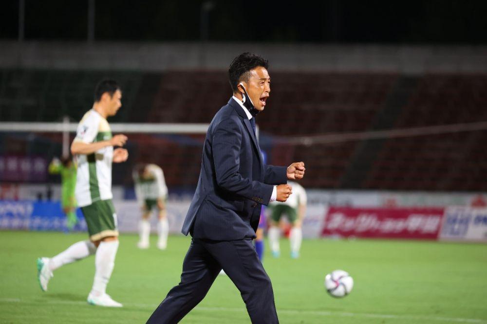 Kejutan Eks Pelatih Singapura, Antar Tim Divisi 2 Lolos Liga Champions
