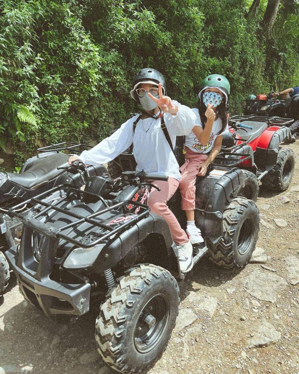potret liburan keluarga Fanny Fabriana (instagram.com/fannyfabriana)