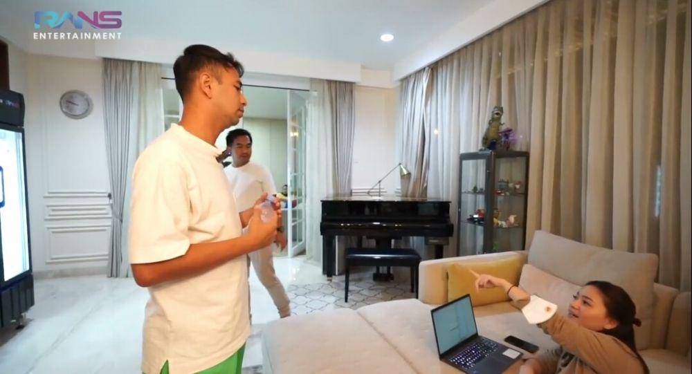Raffi dan Nagita eksplor tempat mistis di Andara (dok. youtube.com/Rans Entertainment)