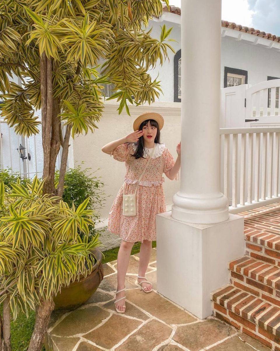 inspirasi outfit cottagecore ala Vanessa Andrea (instagram.com/cherrydreamy)