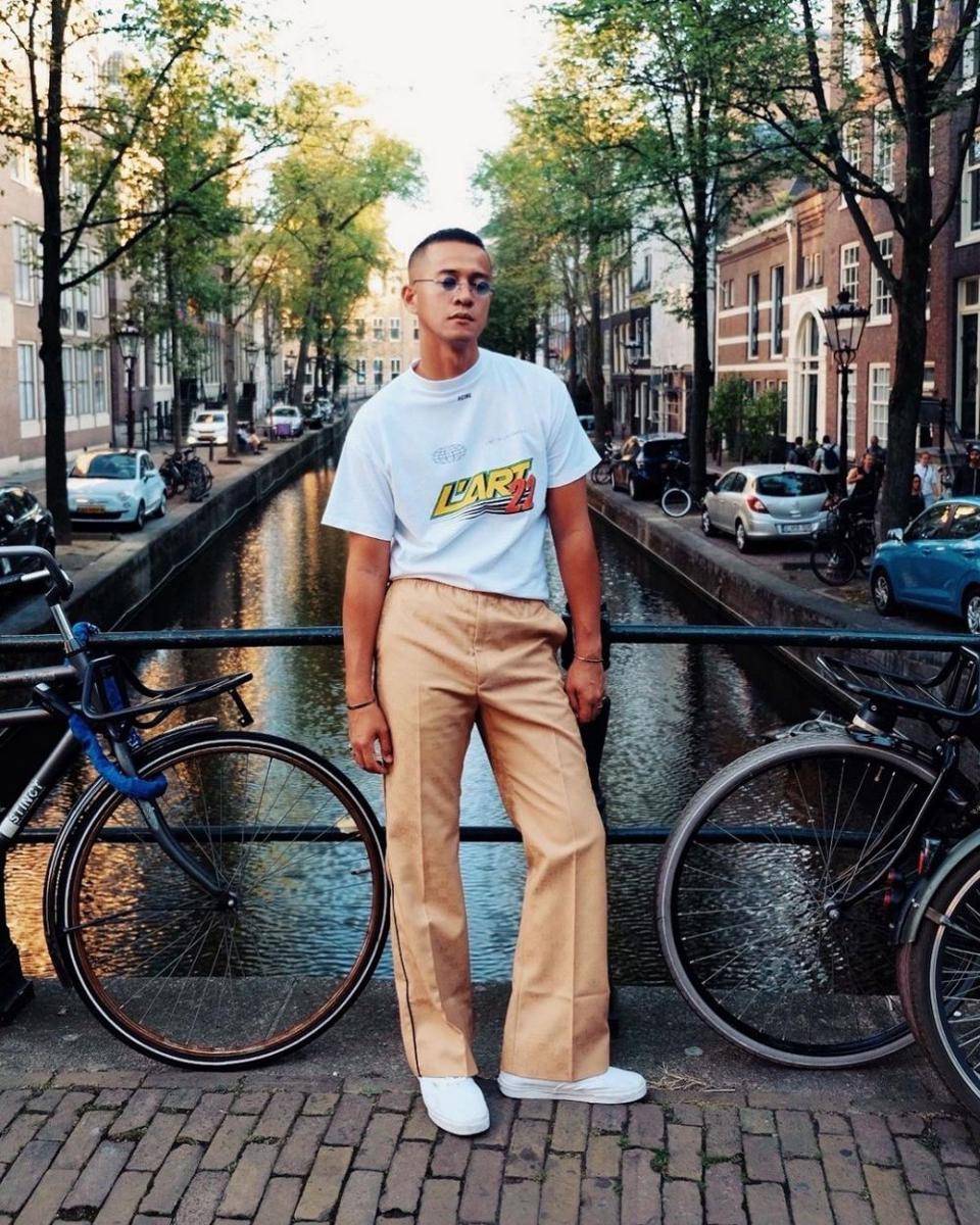 Herjunot Ali (instagram.com/herjunotali.studio)