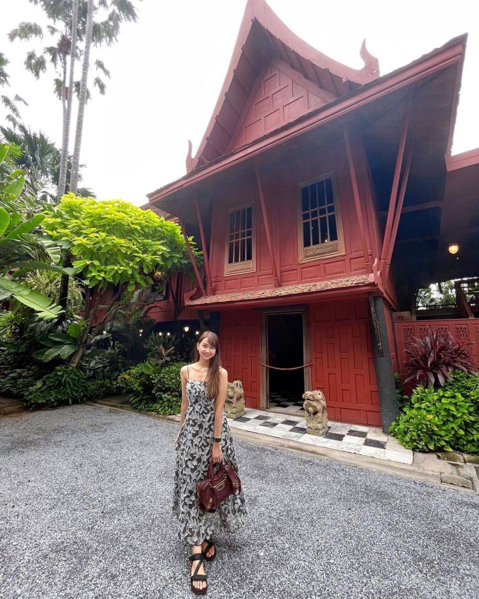 OOTD kasual ala Stephanie Pricilla (instagram.com/sutepiii)