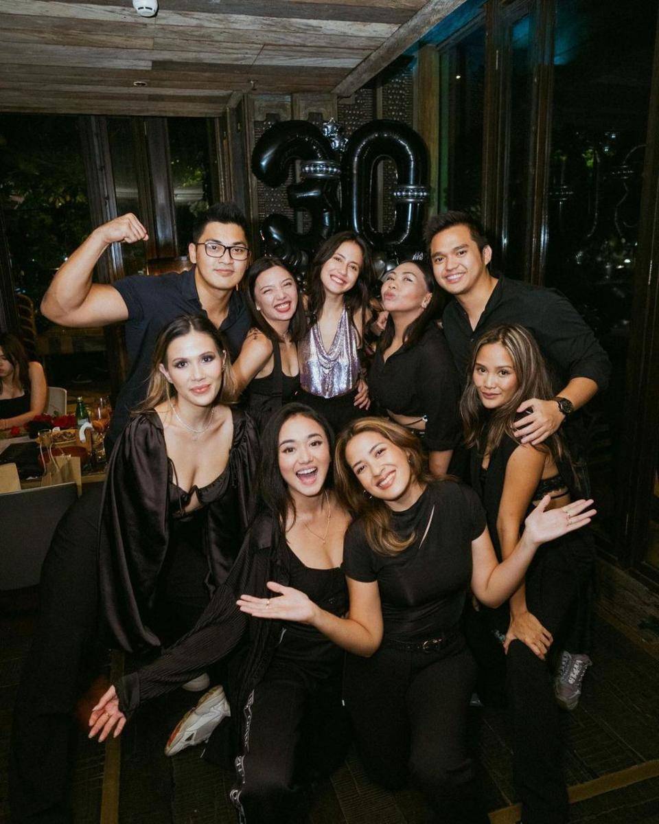 potret ultah ke-30 Pevita Pearce (instagram.com/pevpearce)