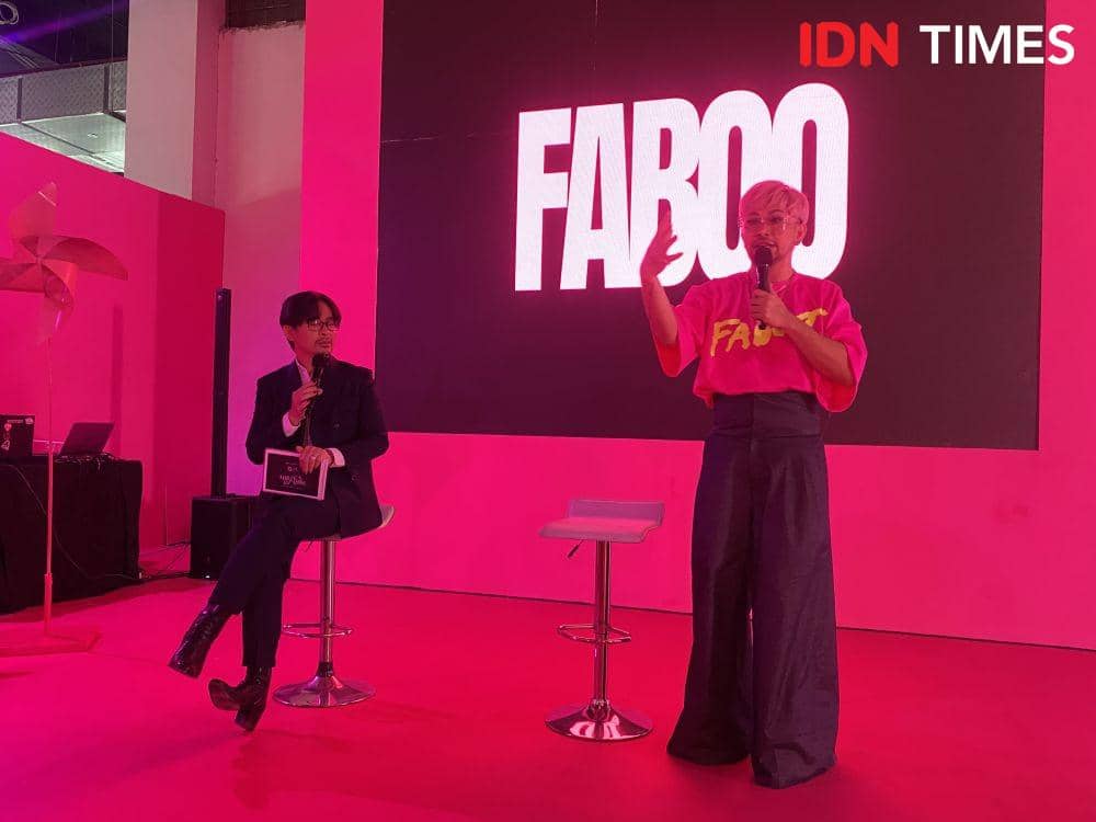 Caren Delano, Fashion Stylist sekaligus Creative Director Faboo dalam Press Conference Grand Launching Faboo. 9 Oktober 2022. (IDN Times/M. Tarmizi Murdianto)