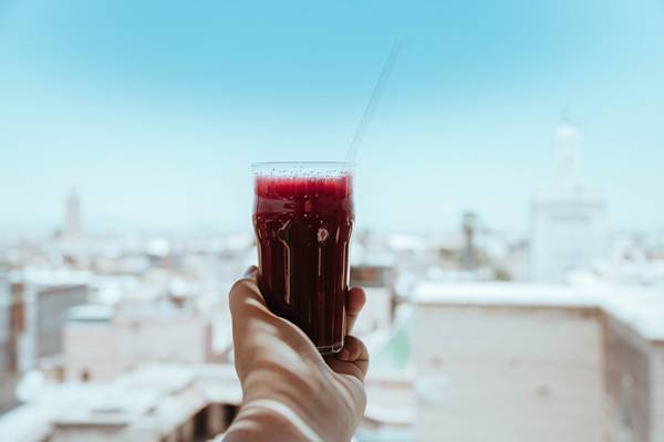 Jus bit sebagai minuman sebelum olahraga (unsplash.com/paradigmvisuals)