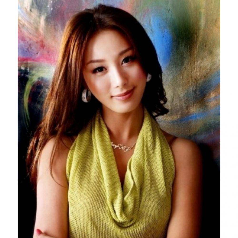 Kim E-Z (kpop.fandom.com)