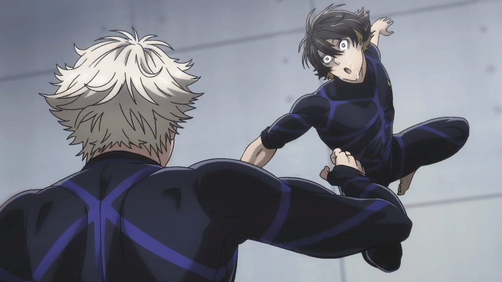 Meguru Baicha menargetkan Kira (dok. 8bit/ Blue Lock)