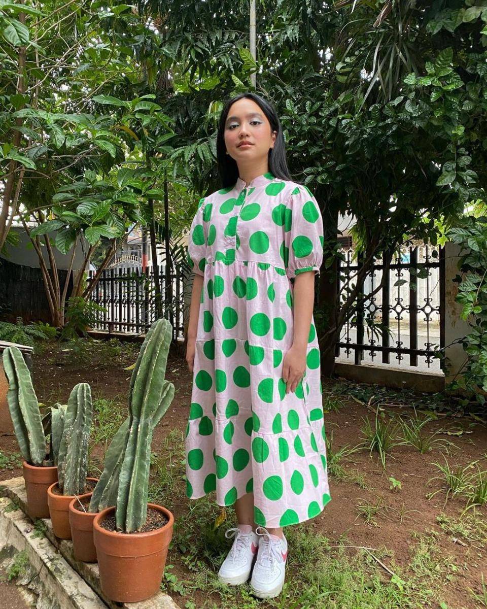 Retro style ala Rachel Amanda (instagram.com/auroramanda95)