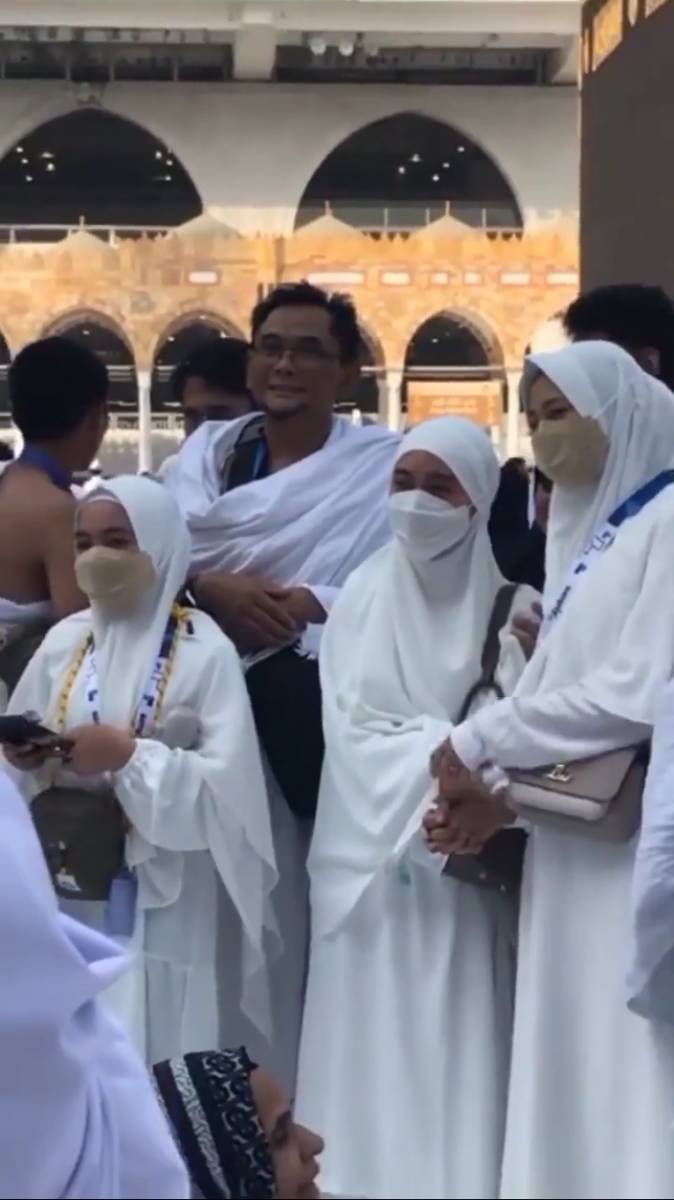 Lesty umrah (instagram.com/lesty_siik_fatih)