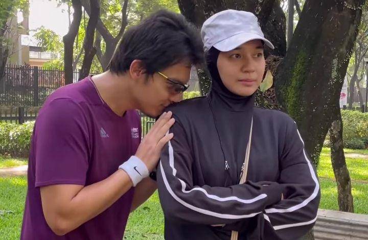 Momen mesra Dimas Seto dan Dhini Aminarti (instagram.com/dimasseto_1)