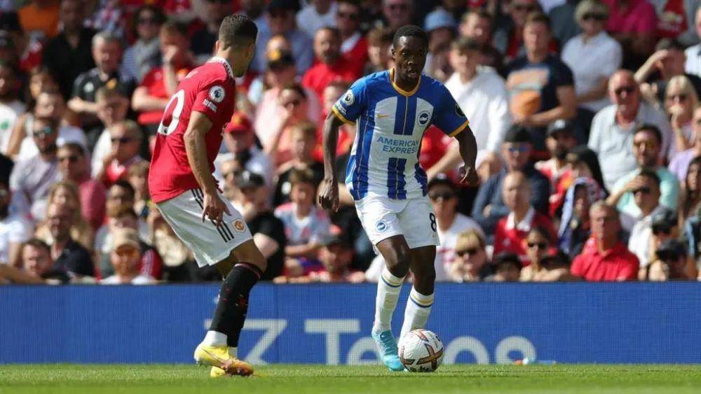 Enock Mwepu saat berseragam Brighton & Hove Albion. (instagram.com/enockmwepu)