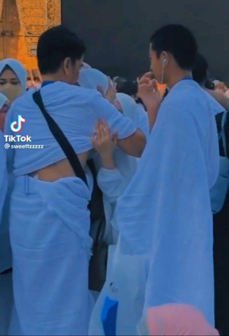 Lesty umrah (tiktok.com/sweettzzzzz)