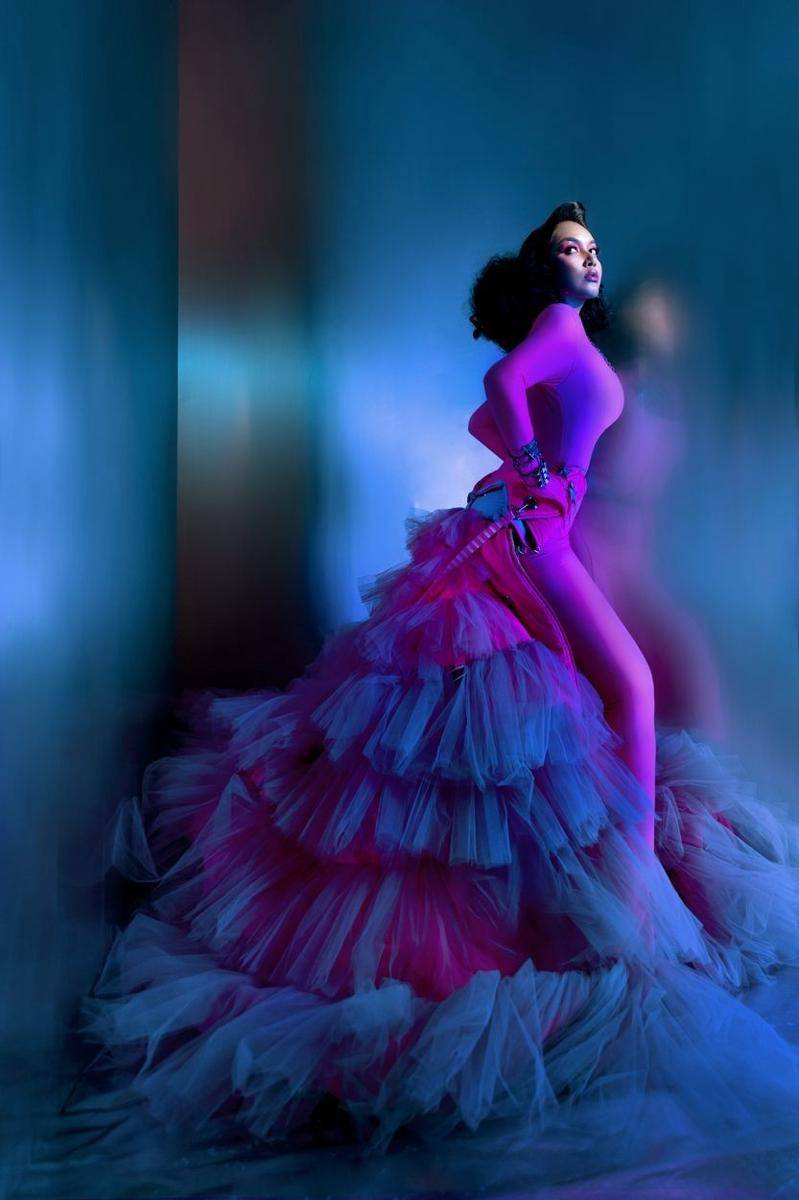 Gaya Denada dalam hasil karya styling Caren Delano untuk event Abracadabra. 7 Oktober 2022. (dok. Tim Muara Bagdja)