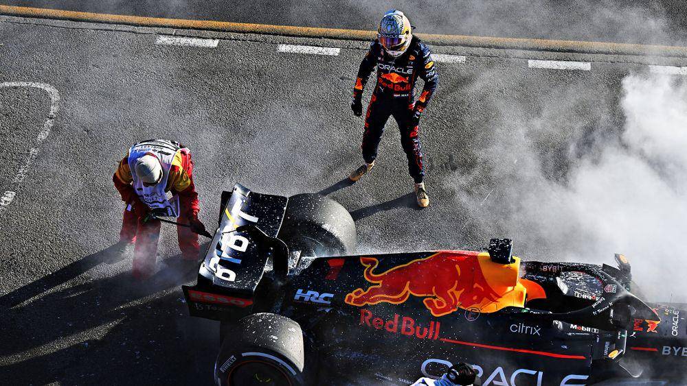 Max Verstappen gagal finis di GP Australia 2022. (formula1.com)
