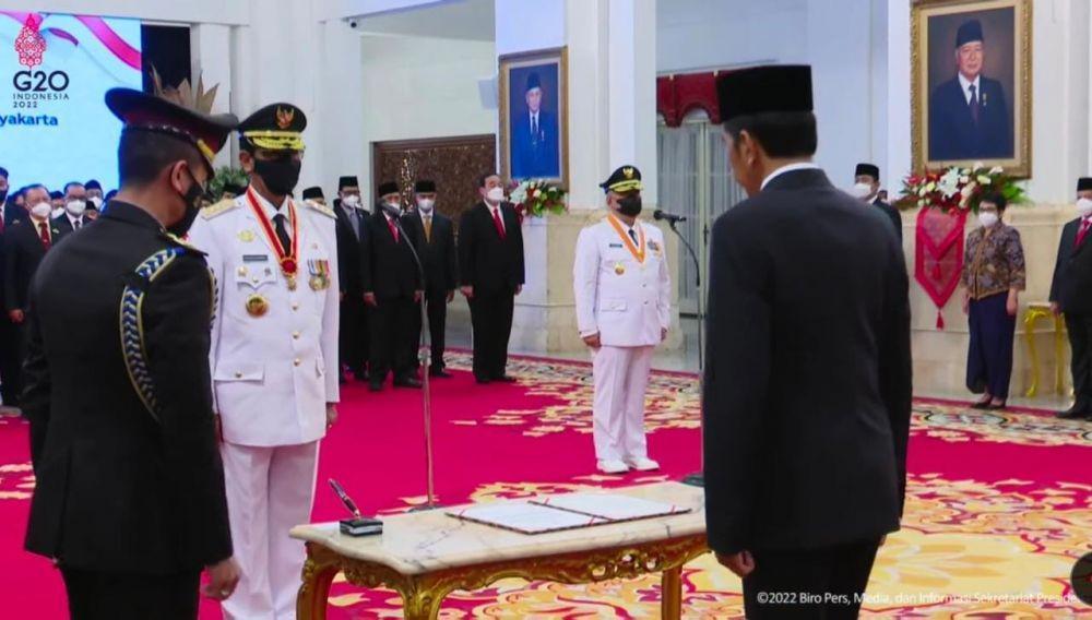 Jokowi Kembali Lantik Sri Sultan Hamengku Buwono X Jadi Gubernur DIY