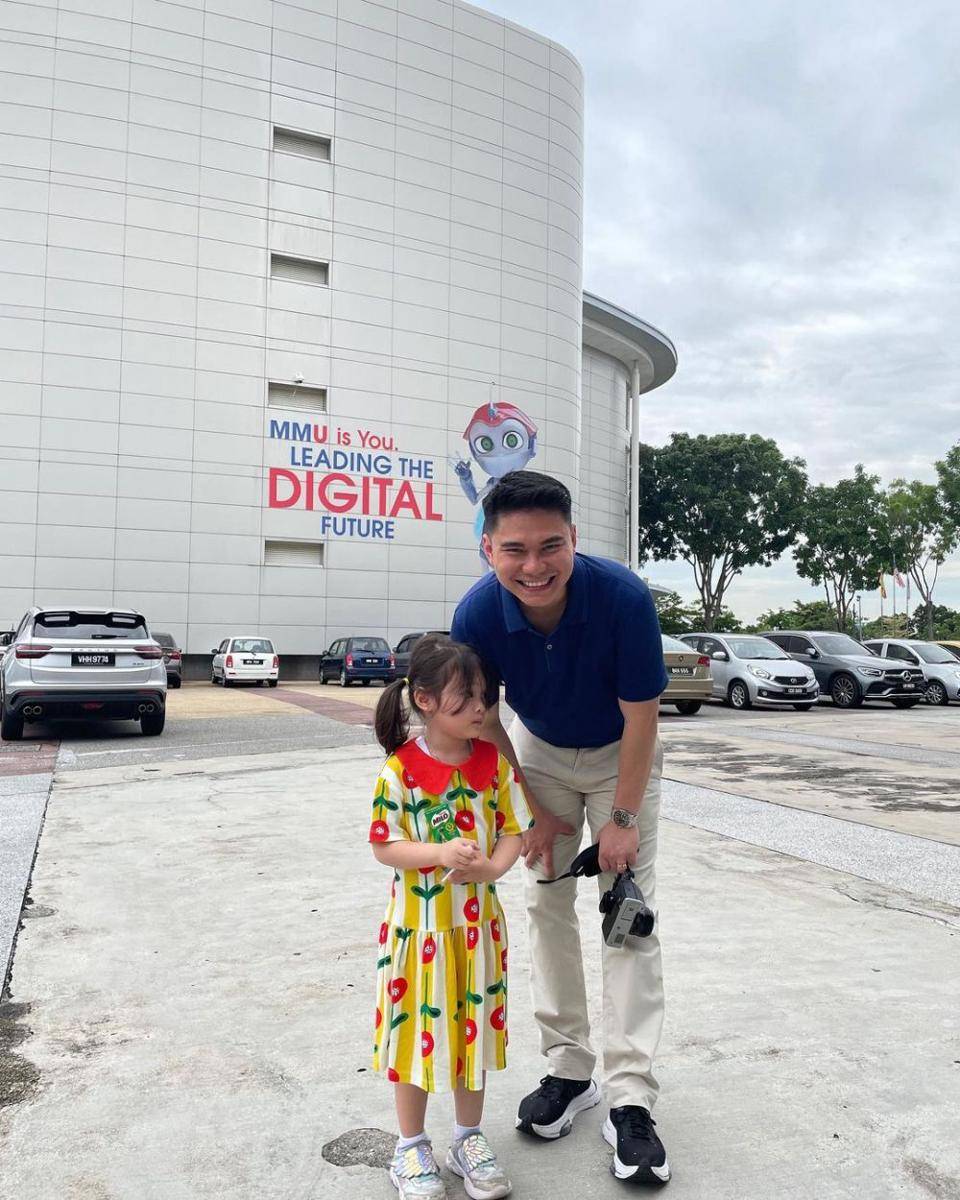 potret Acha Septriasa dan keluarga ke Malaysia (instagram.com/septriasaacha)