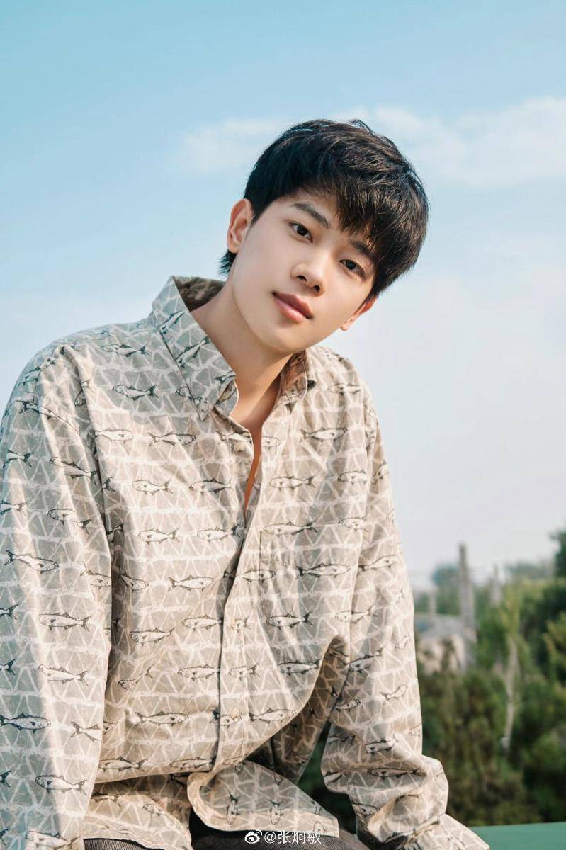 Zhang Jiong Min (weibo.cn/张炯敏)