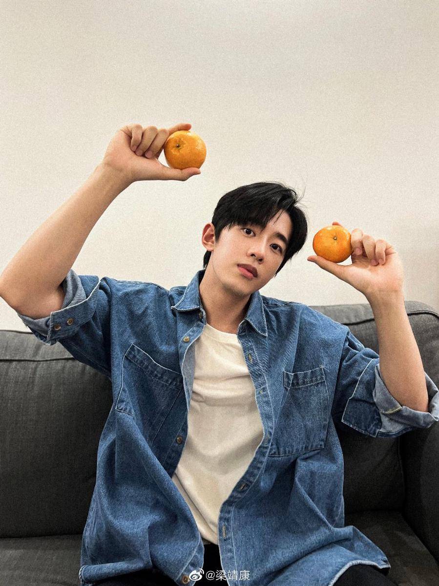 Connor Leong (weibo.com/梁靖康)
