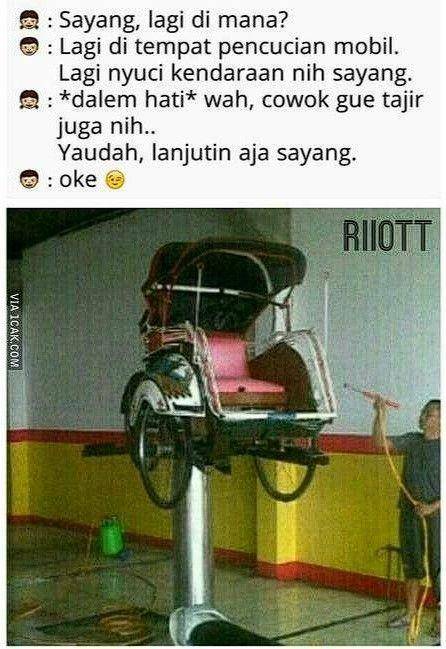 meme cuci motor musim hujan (1cak.com)