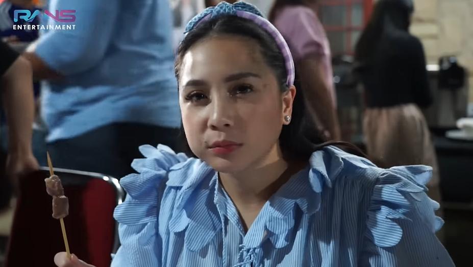 10 Potret Nagita Slavina Traktir Seluruh Karyawan Makan Steak Mahal