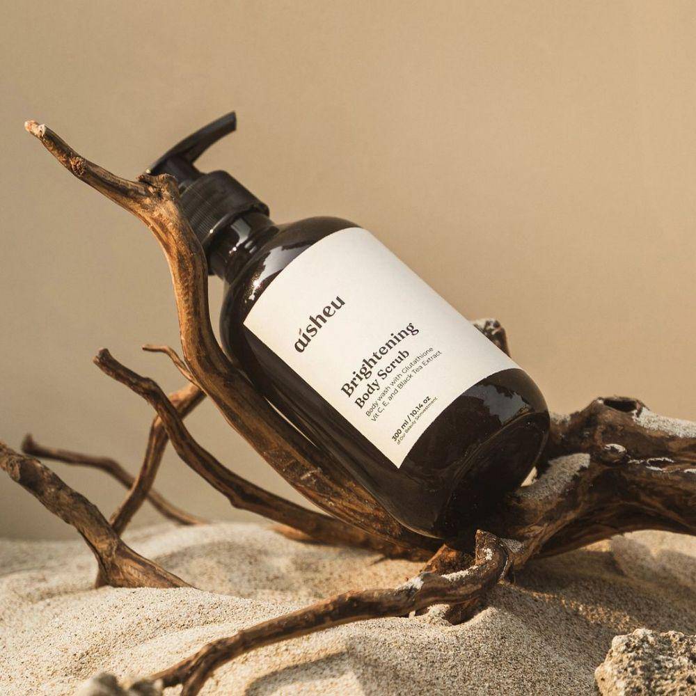 Aisheu Brightening Body Scrub (isntagram.com/aisheuskin)