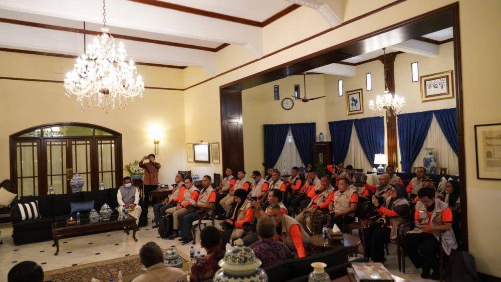 Tim Medis Indonesia bertugas di Pakistan membantu pemulihan pasca banjir. (dok. KJRI Karachi)