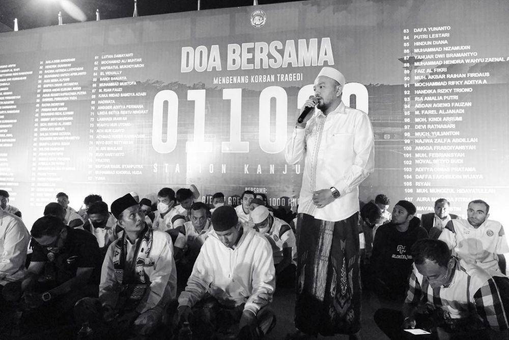 potret Juragan 99 doa bersama di tragedi Kanjuruhan (instagram.com/juragan_99)