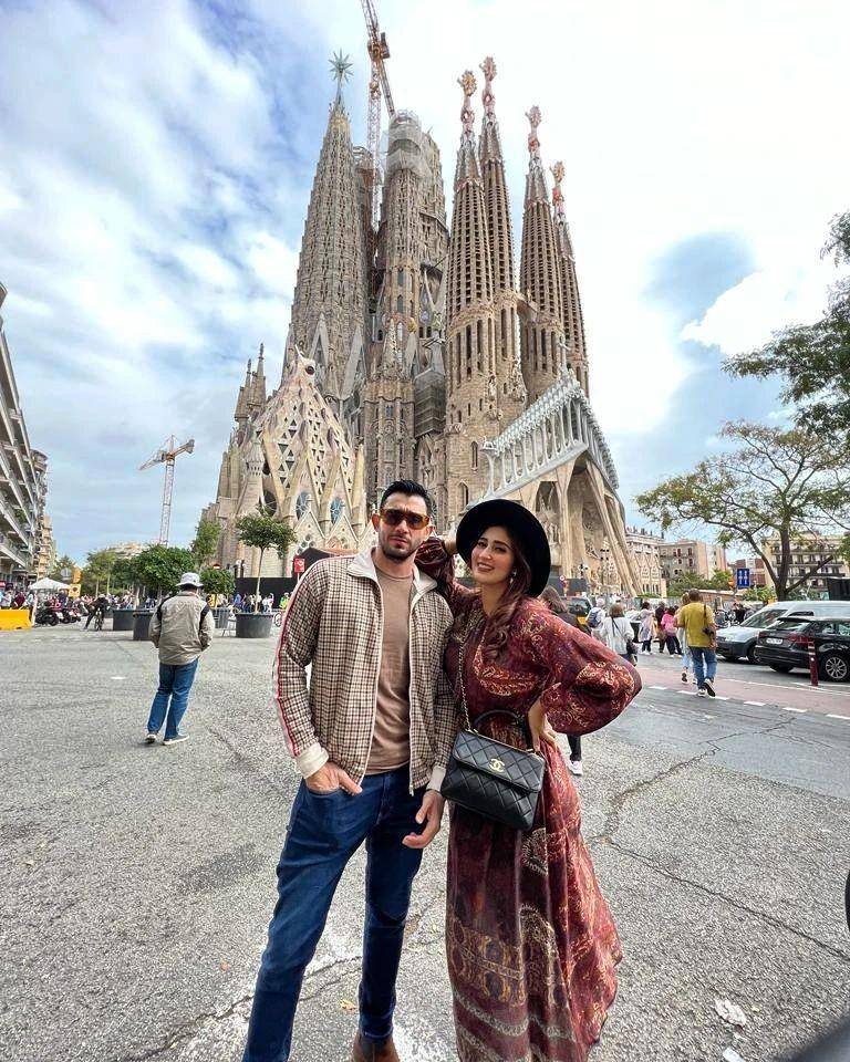 Tania Nadira liburan ke Spanyol (instagram.com/tanianadiraa)