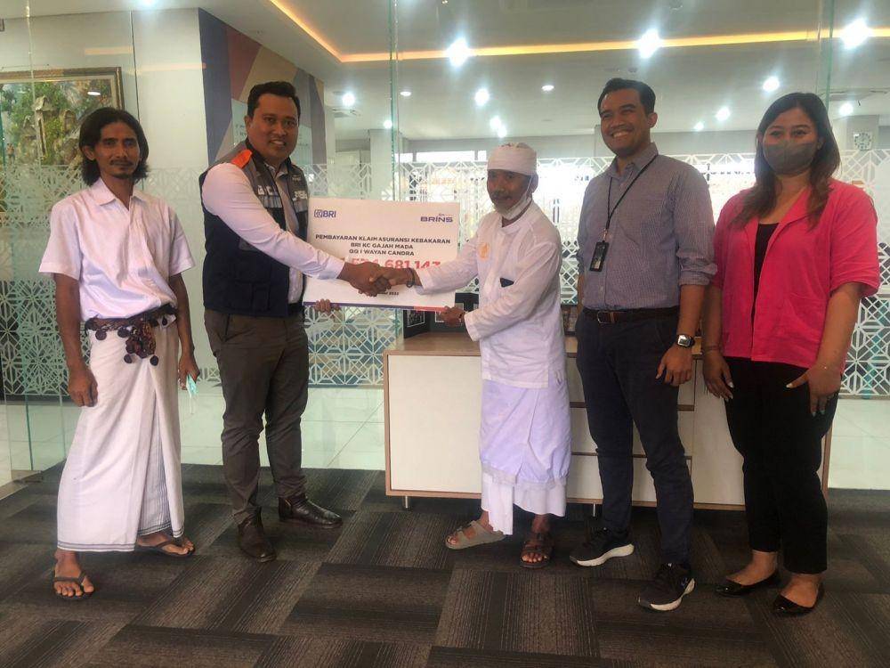 Proses pembayaran klaim nasabah BRINS (Dok. BRINS)