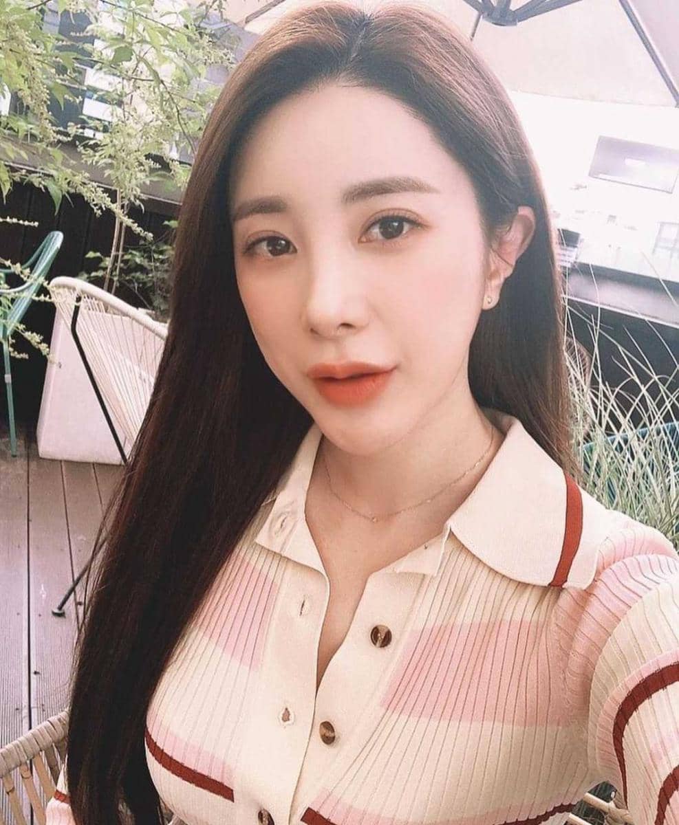 Seo In Young (instagram.com/seoin0)