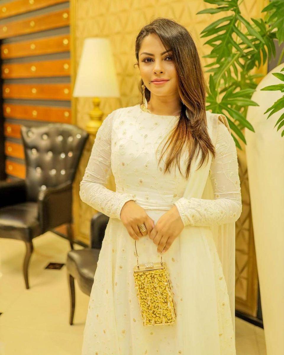 Shalani Tharaka (instagram.com/shalani.live)