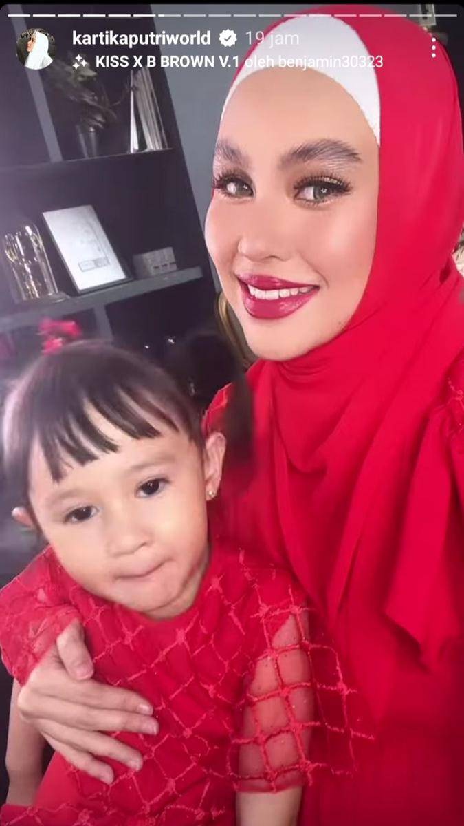 momen di balik maternity shoot terbaru Kartika Putri (instagram.com/kartikaputriworld)