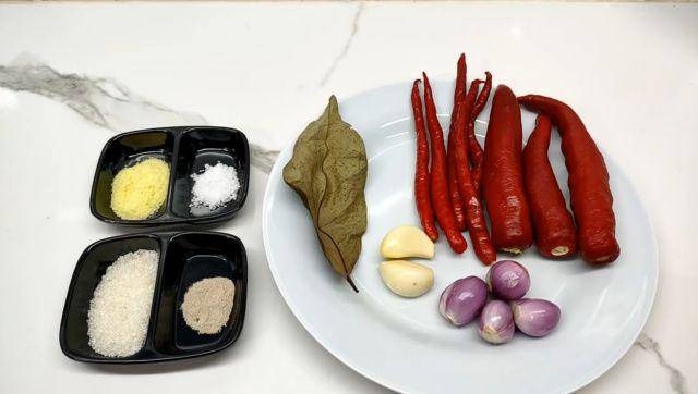 ilustrasi bumbu untuk membuat telur balado (youtube.com/CR COOK)