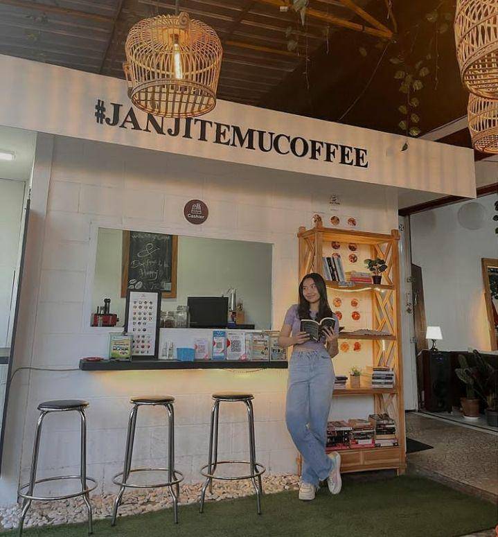 Janji Temu Cafe (Instagram/vadddantya_kirana)