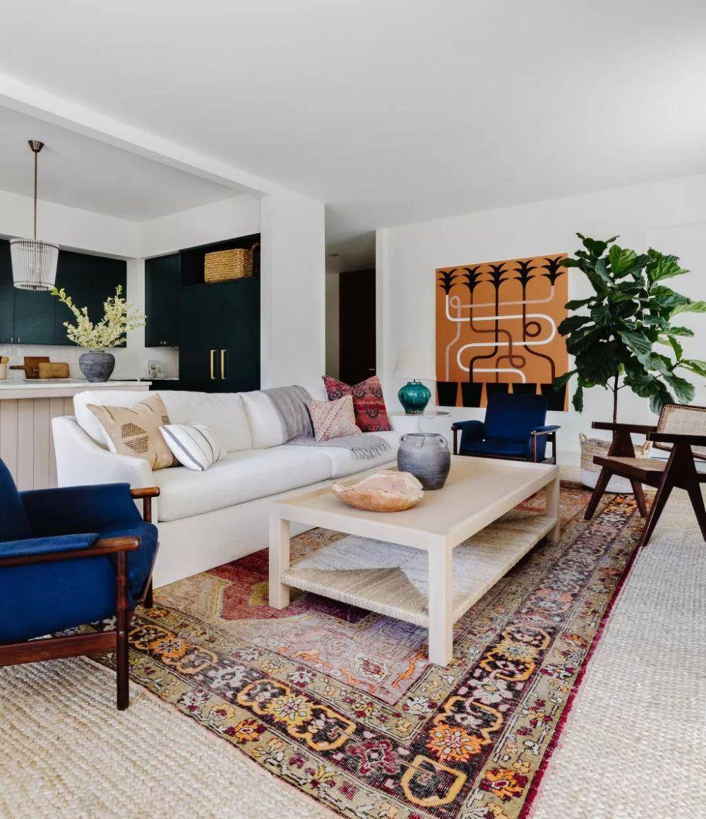 inspirasi ruang tamu dengan desain mid-century modern (livingetc.com)