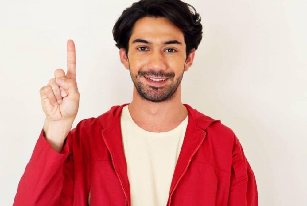 Reza Rahadian (instagram.com/officialpilarez)