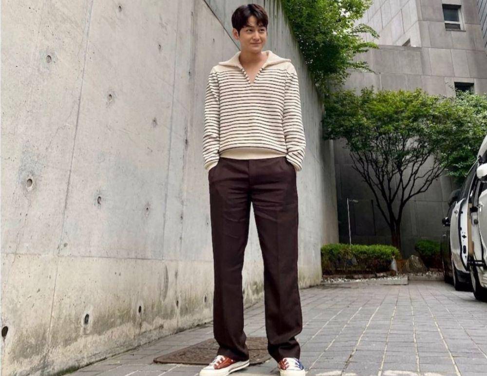 Kim Bum (instagram.com/k.kbeom)