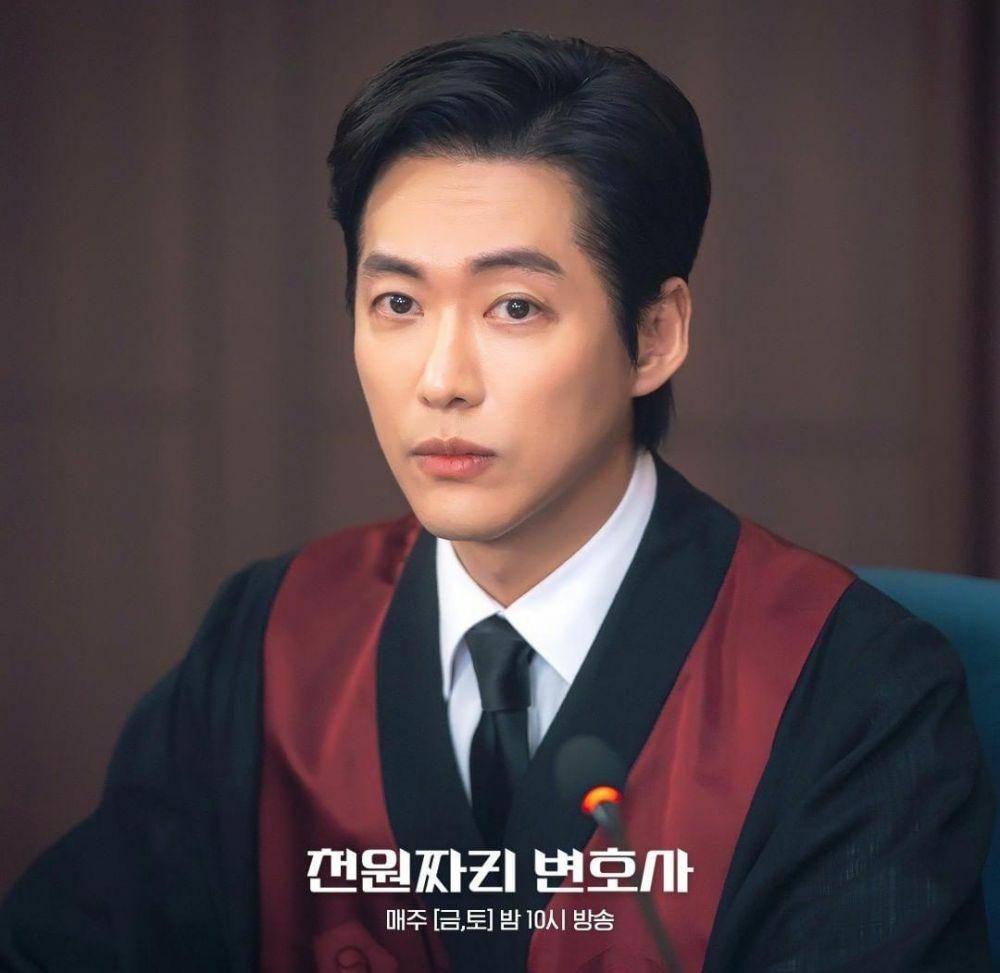Nam Goong Min di drama One Dollar Lawyer (instagram.com/sbsdrama.official)