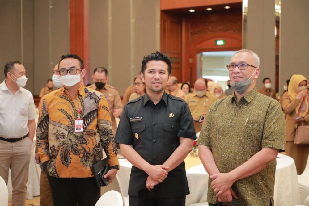 Wakil Gubernur Jatim, Emil Elestianto Dardak saat resmikan 2 KEK Jatim siap terima investor. Dok. Humas Pemprov Jatim.
