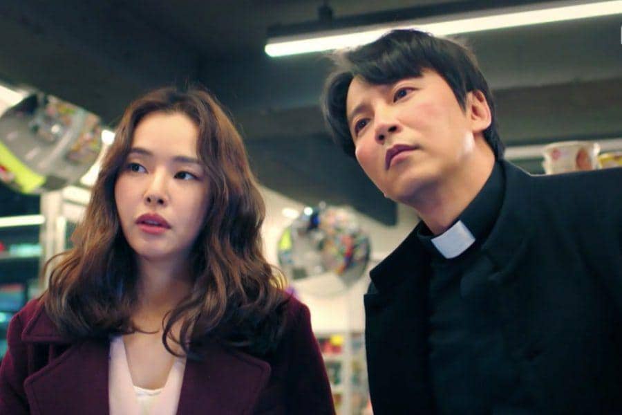 Honey Lee dan Kim Nam Gil dalam KDrama The Fiery Priest (instagram.com/sbsdrama.official)