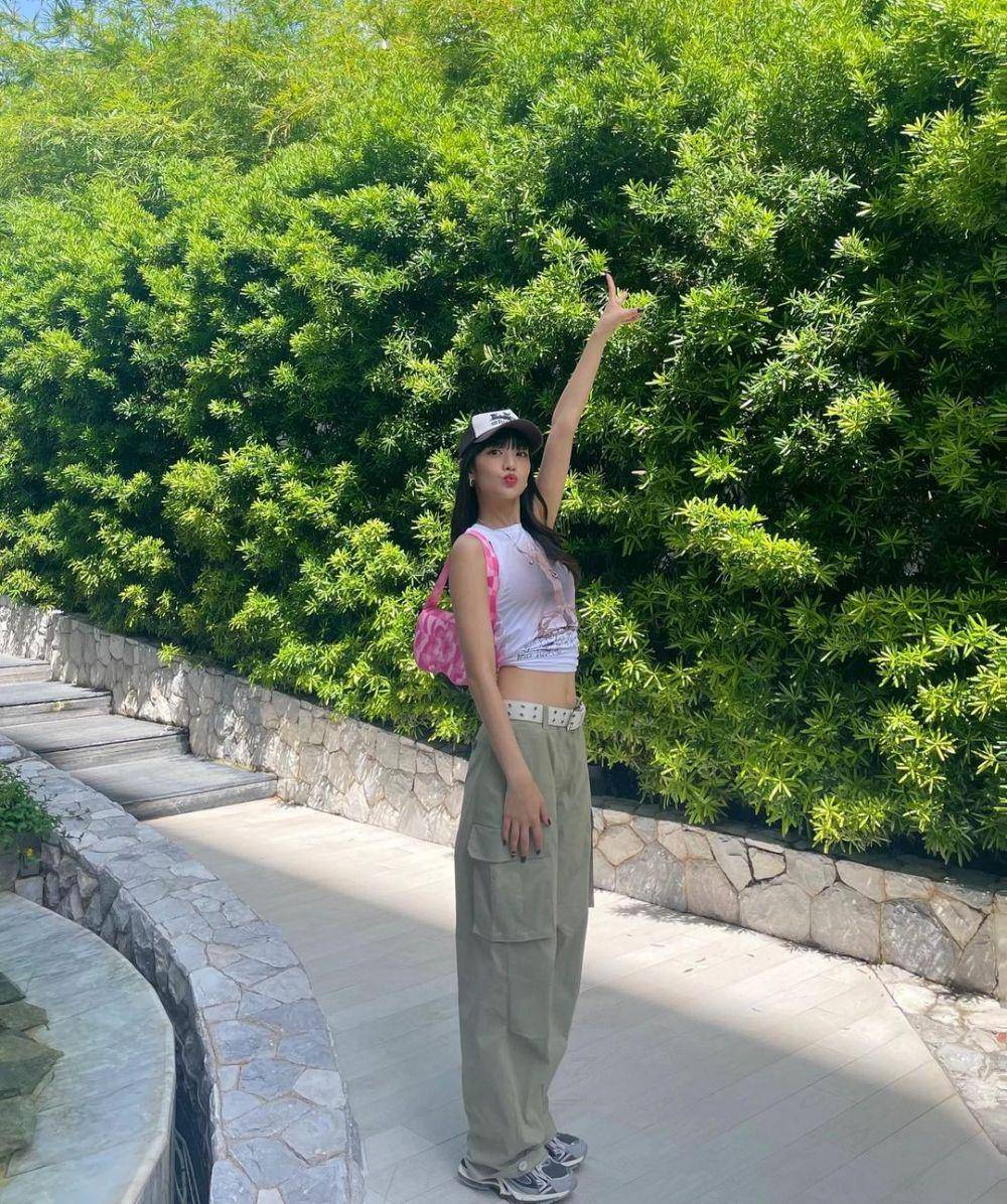 Minnie (G)-IDLE (instagram.com/min.nicha)