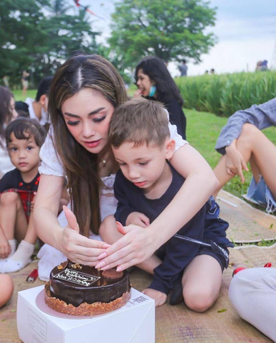 potret ulang tahun Lucio (instagram.com/celine_evangelista)