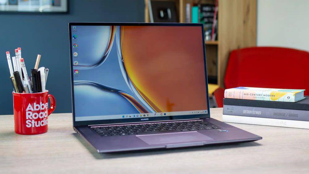 potret Huawei MateBook 16s (2022) (techadvisor.com)