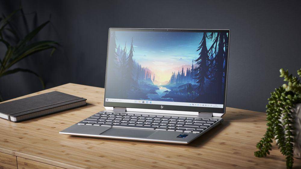 potret HP Spectre x360 13.5 (techradar.com)