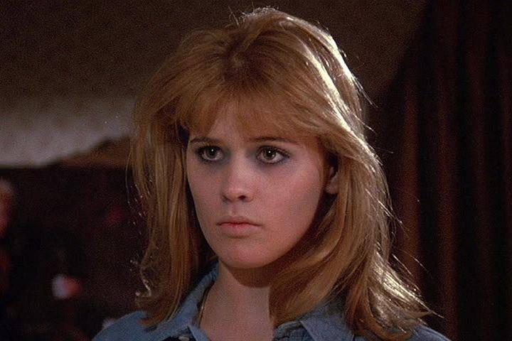 Kristy Swanson dalam film Deadly Friend (dok. Warner Bros. Pictures/Deadly Friend)