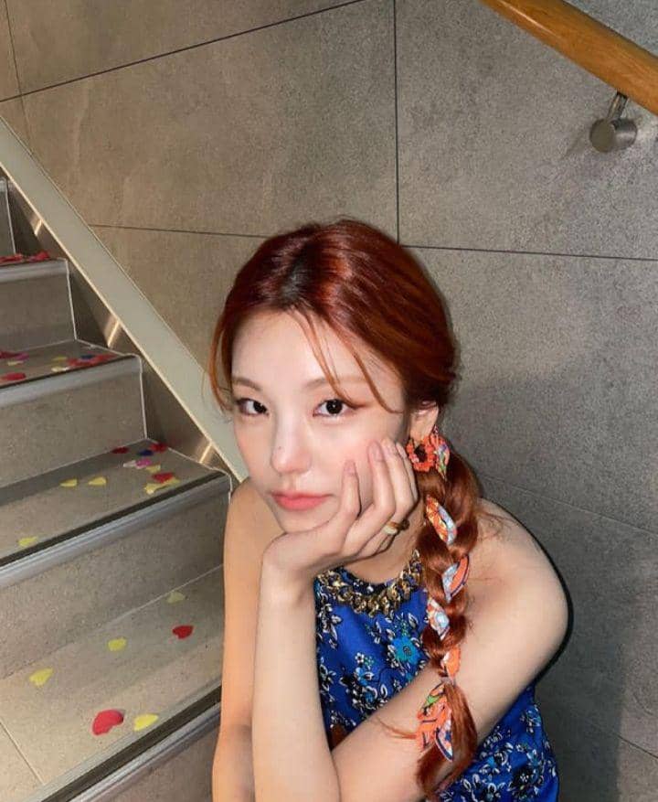 Gaya rambut ala member ITZY (instagram.com/itzy.all.in.us)