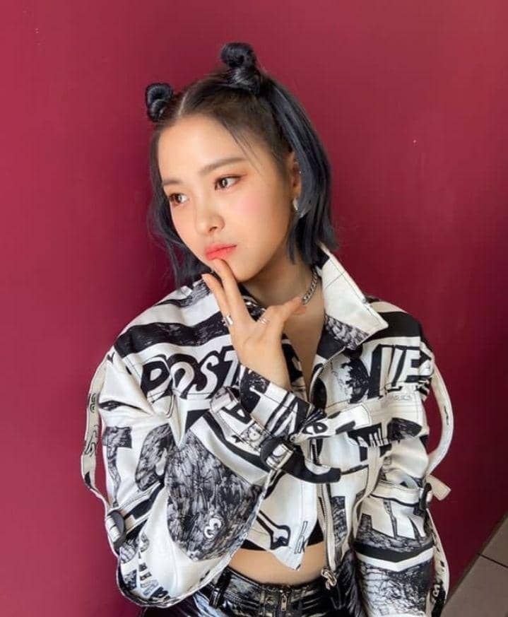 Gaya rambut ala member ITZY (instagram.com/itzy.all.in.us)